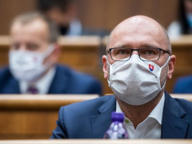 SaS vyzýva Borisa Kollára, aby odstúpil z funkcie predsedu parlamentu