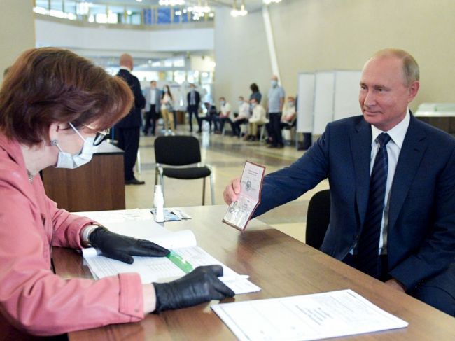 Zmeny v ruskej ústave podporilo 77,92 percenta voličov