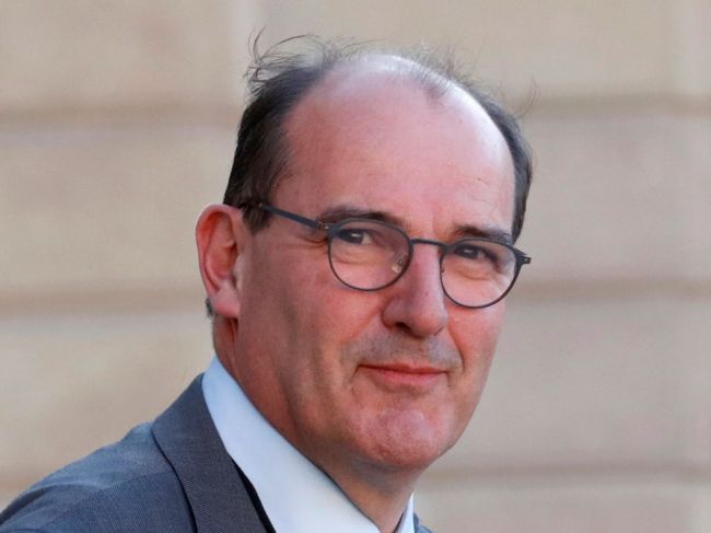 Francúzsky prezident vymenoval za nového premiéra Jeana Castexa