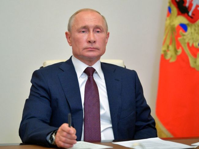 Putin tvrdí, že v Rusku neboli, nie sú a nebudú porušované práva menšín