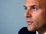 Macron plánuje predstaviť zloženie novej vlády v pondelok