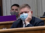 Fico má výboru vysvetliť využívanie kaštieľa vo Vinosadoch, inak mu hrozí vysoká pokuta