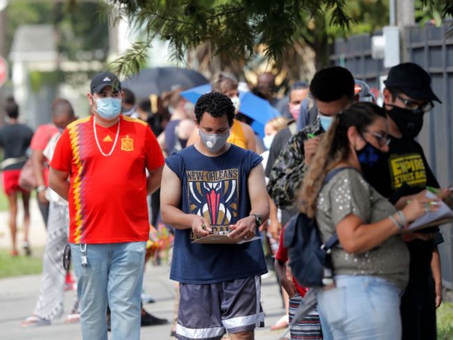 V USA zaznamenali viac ako tri milióny pozitívnych testov na COVID-19