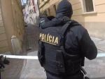 Polícia vyšetruje incident ozbrojeného muža na Prepoštskej ulici