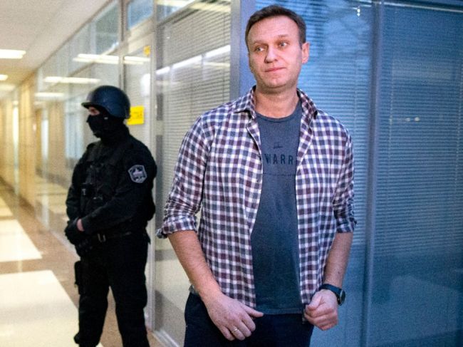 Ruská polícia prehľadala kancelárie opozičného lídra Navaľného