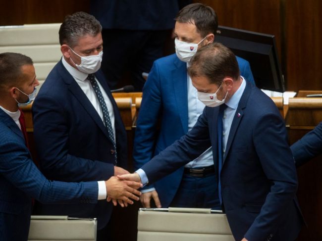Matovič ostáva premiérom, opozícii pokus o jeho odvolanie nevyšiel