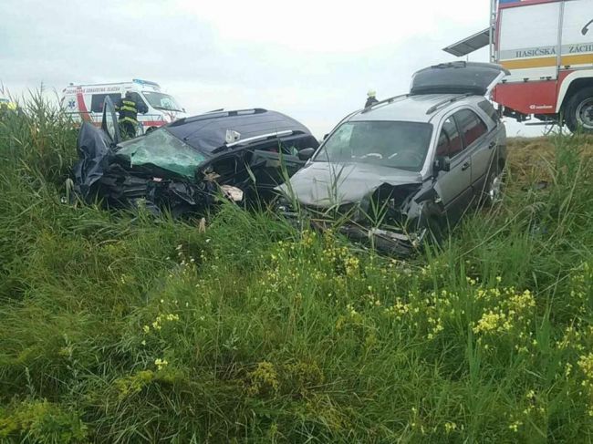 Pri tragickej dopravnej nehode vyhasol jeden ľudský život