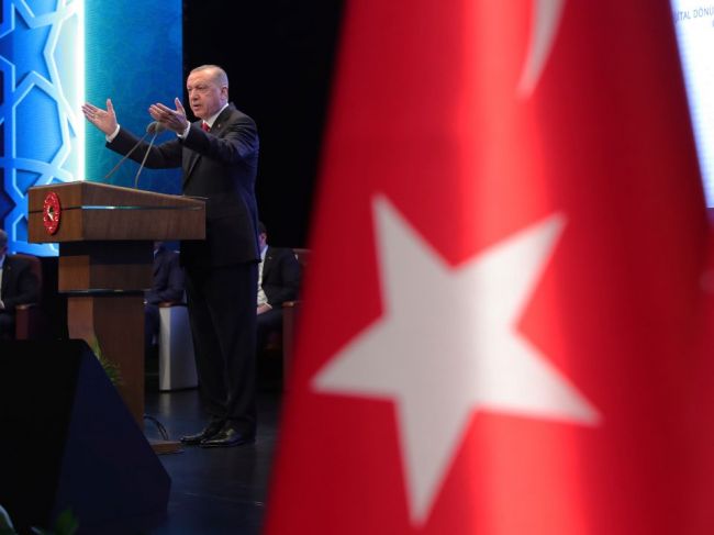 Ženy v Turecku sa obávajú odstúpenia Ankary od Istanbulského dohovoru
