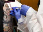 Začalo sa doposiaľ najväčšie testovanie vakcíny proti koronavírusu