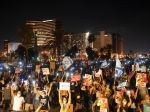 Izrael opäť zažil protesty proti Netanjahuovi a postupu jeho vlády pri epidémii
