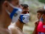 Kosovo pre nárast prípadov nákazy znovu zaviedlo väčšinu predošlých obmedzení