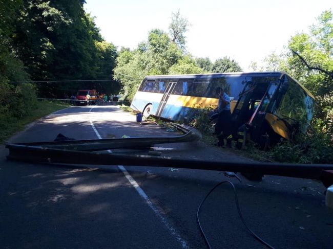 Linkový autobus havaroval pri Dobrej Vode