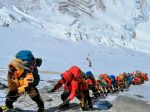 Nepál horolezcom opäť povolí výstup na hory vrátane Mount Everestu