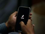 Čína označila výroky USA o špehovaní pomocou aplikácie TikTok za šikanovanie
