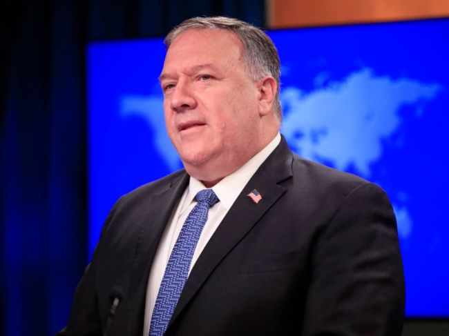 Pompeo ponúka odmenu 10 miliónov USD za informácie o zasahovaní do volieb