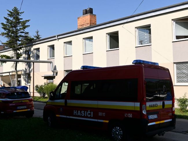 Stav ranených pri požiari v Zemianskych Kostoľanoch sa zlepšil