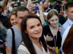 Bieloruská opozícia chce, aby Západ uznal Cichanovskú za prezidentku