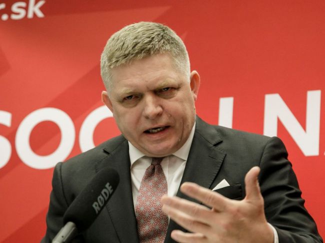 Fico obvinil neziskovky z politickej korupcie, Petková to odmieta