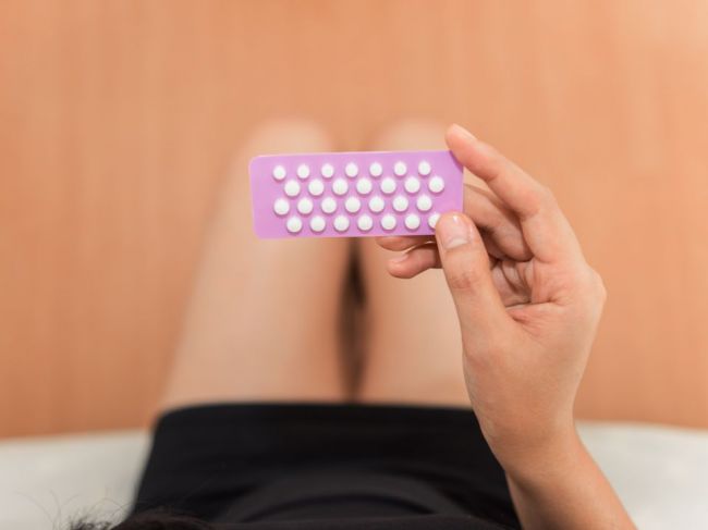 Užívanie týchto liekov oslabuje účinnosť antikoncepcie