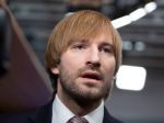 Český rezort zdravotníctva vydal nariadenie, ktorým od septembra zavádza rúška