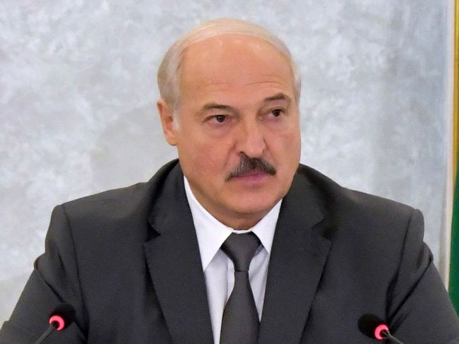 Lukašenko: Nebudem rokovať s opozičnou radou, iba s pracovnými kolektívmi