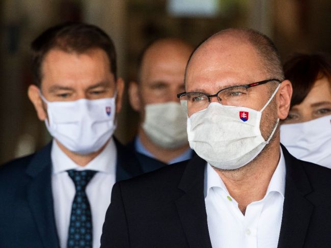 Koaliční politici sa majú na Bôriku stretávať pred každou schôdzou parlamentu