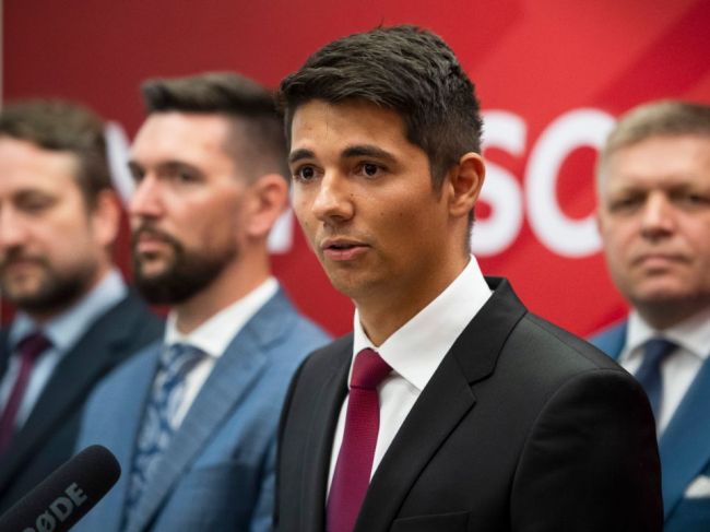 Smer podal trestné oznámenia na Kollára, Matoviča i Gröhlinga