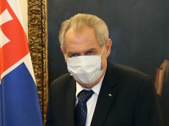 Prezidenta Zemana po operácii pravdepodobne prepustia cez víkend