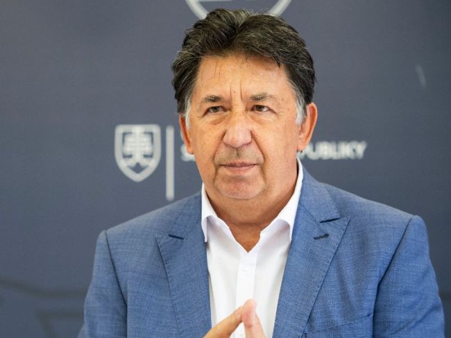 Budaj: SNP zanechalo odkaz bojovať za demokraciu a odmietať fašizmus