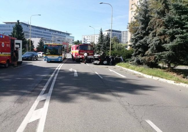 Pri nehode došlo k úmrtiu, príčinou však nebol náraz