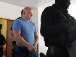 Róbertovi Petlušovi za vraždu Kubašiaka zrušili 25-ročný trest, opäť je vo väzbe