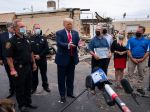 Po Trumpovej návšteve mesta Kenosha ulice opäť zaplavili demonštranti