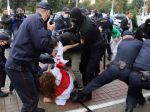 V Bielorusku zadržali viacerých novinárov, ktorí pokrývali protivládne protesty