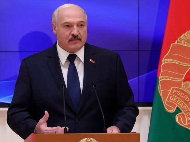 Lukašenko tvrdí, že Navaľného neotrávili a kauzu zinscenovali Varšava a Berlín