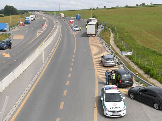 Maďarsko otvorí ďalšie hraničné priechody so Slovenskom