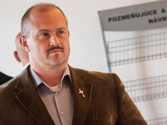 Marian Kotleba je v karanténe, v utorok sa mal postaviť pred súd