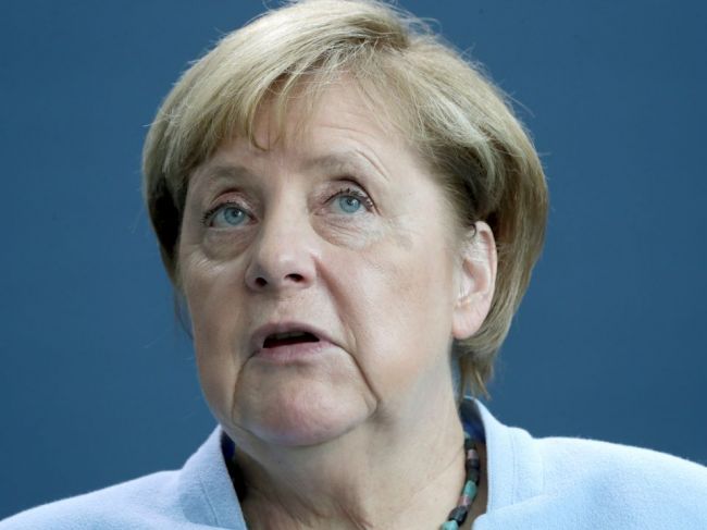 Merkelová možno zmení postoj k projektu Severný prúd 2