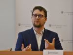 Ministerstvo vnútra a Slovenský zväz nepočujúcich sa dohodli, odmeny tlmočníkom vyplatia