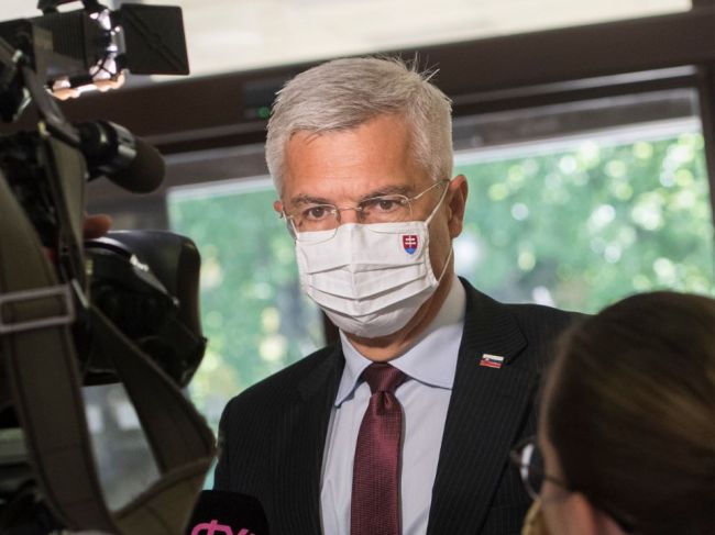Korčok má intervenovať u belgickej vlády riadne vyšetrenie smrti Chovanca