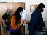 Troch obvinených v kauze Fatima nebudú stíhať väzobne