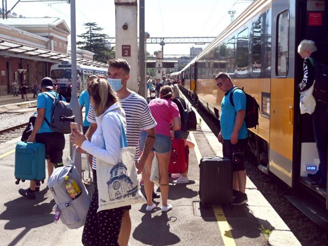 RegioJet posilní pred piatkom kapacitu vlakov z Česka na Slovensko