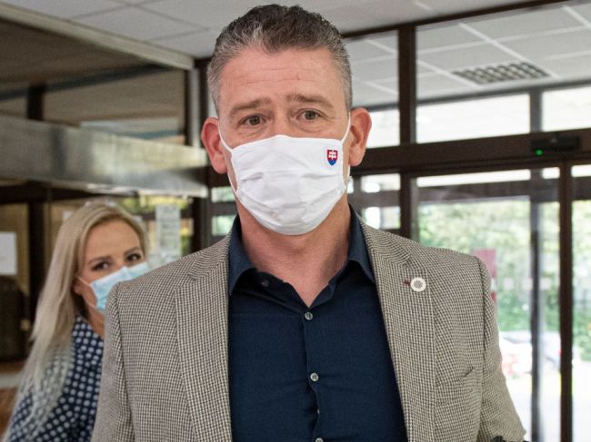 Minister vnútra bol v preventívnej karanténe