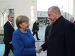 Erdogan Merkelovej: Nezhody vo východnom Stredomorí je možné riešiť rokovaniami