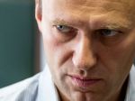Látka, ktorou bol otrávený Navaľnyj, sa našla len na fľaši z hotela