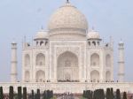 India zaznamenala takmer 87.000 nových prípadov nákazy, napriek tomu otvoria Tádž Mahal