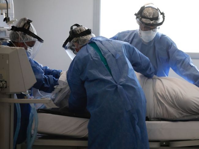Vo Fakultnej nemocnici v Trenčíne zomrel pacient s novým koronavírusom