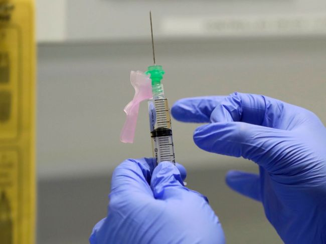 Nemeckí vedci identifikovali "vysoko účinné" protilátky na boj s koronavírusom