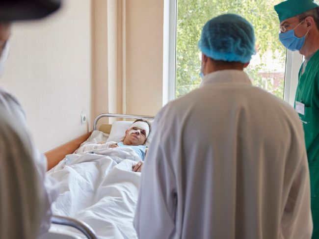 Nemocniciam v ČR dochádzajú zásoby remdeziviru, používaného na liečbu COVID-19
