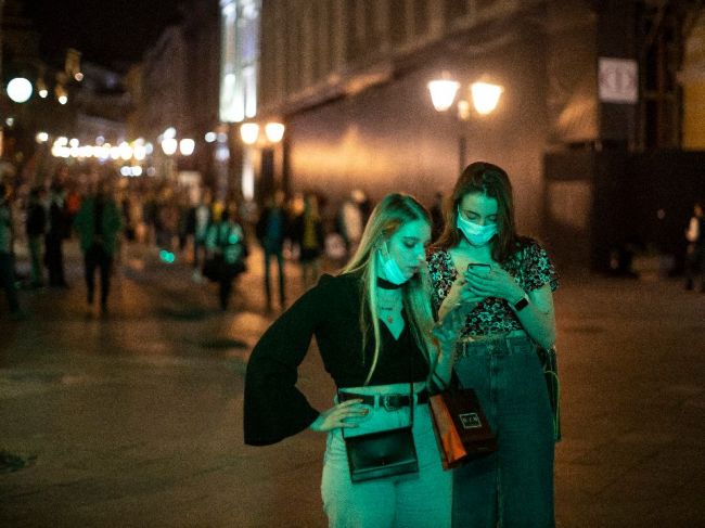 Moskva predlžuje školské prázdniny, v utorok tam pribudlo 2300 prípadov