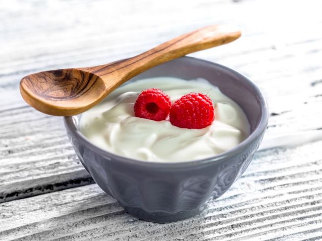 8 dôvodov, prečo by grécky jogurt nemal chýbať vo vašej chladničke